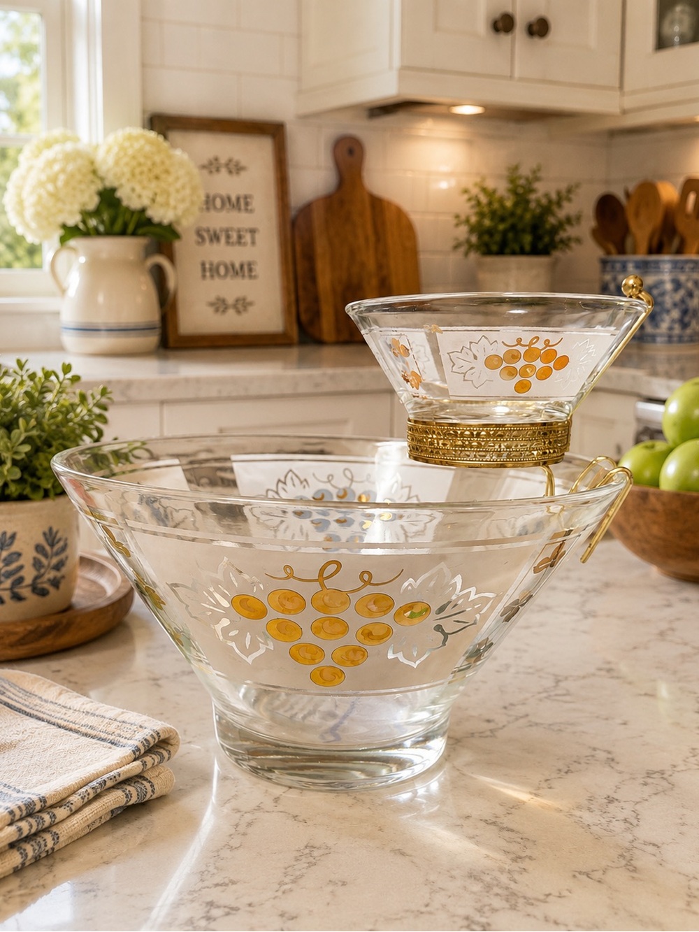 Vintage Glass Chip & Dip Set Gold Grape Design Mid Century Serving Bowl